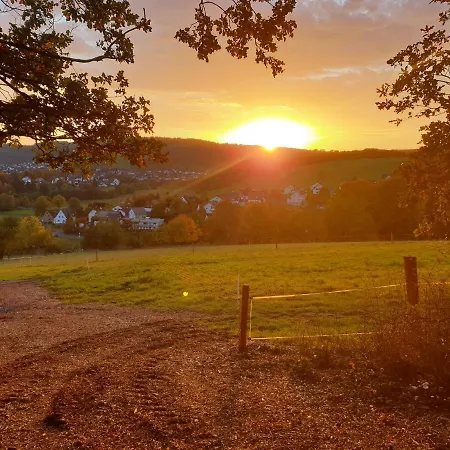 Andinas In Ruhiger Lage Direkt Am Wald Wilnsdorf